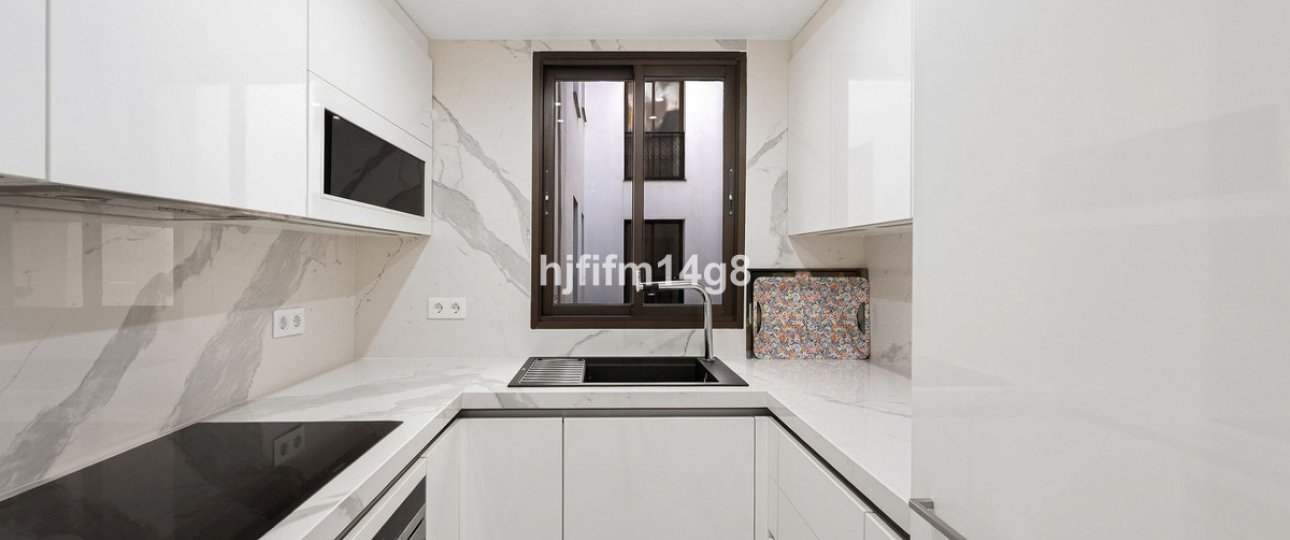 Wiederverkauf - apartment - Marbella - Puerto Banús