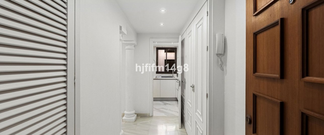 Wiederverkauf - apartment - Marbella - Puerto Banús