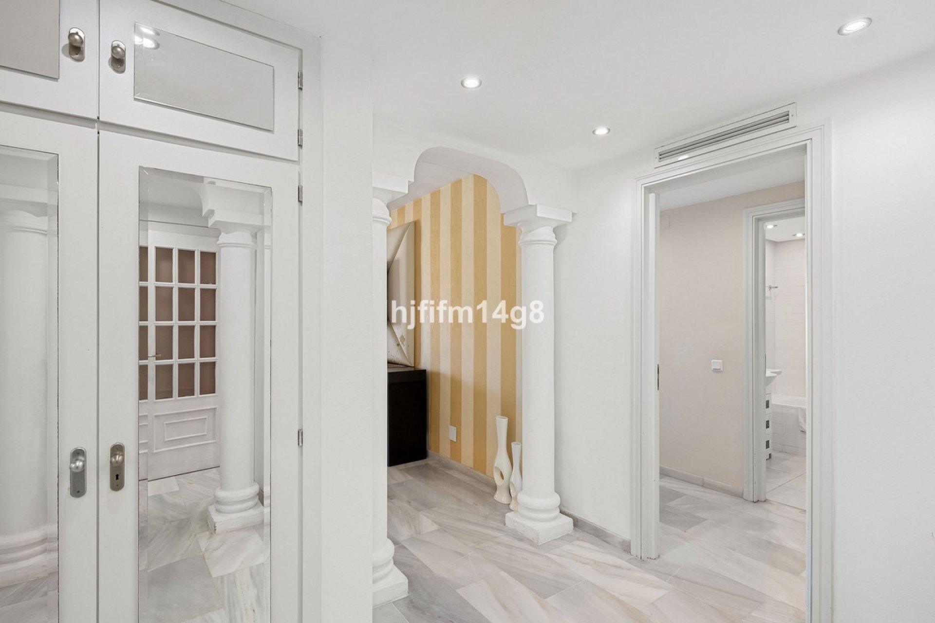 Wiederverkauf - apartment - Marbella - Puerto Banús