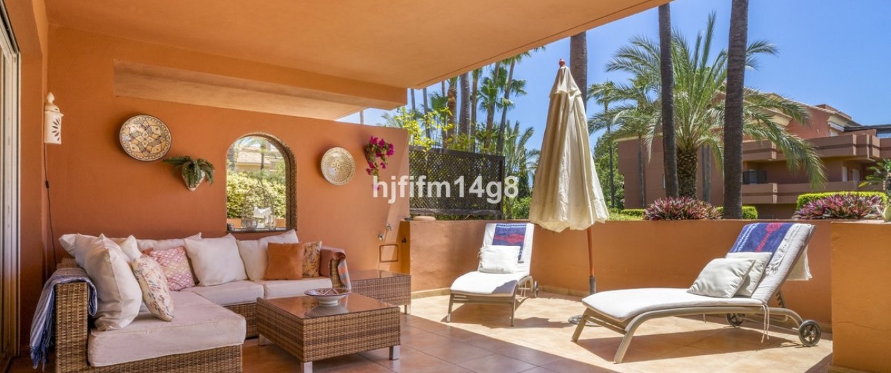 Wiederverkauf - apartment - Marbella - Puerto Banús