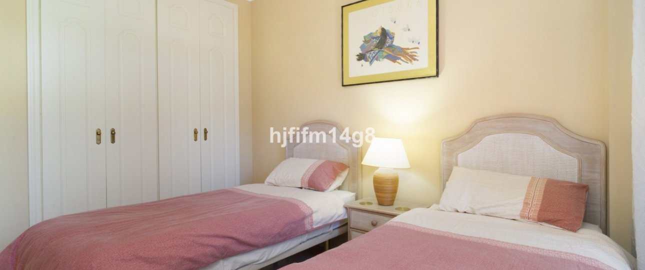Wiederverkauf - apartment - Marbella - Puerto Banús