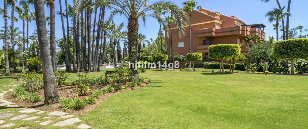 Wiederverkauf - apartment - Marbella - Puerto Banús