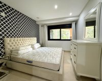 Wiederverkauf - apartment - Marbella - Puerto Banús