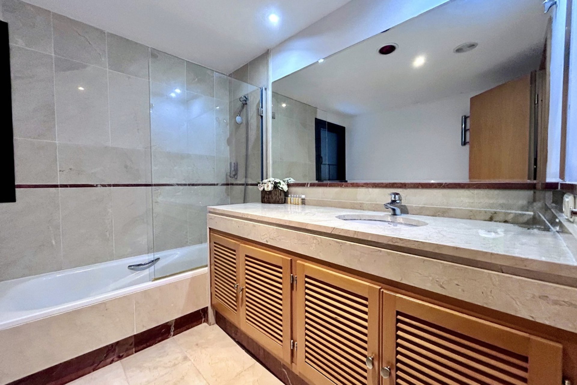 Wiederverkauf - apartment - Marbella - Puerto Banús
