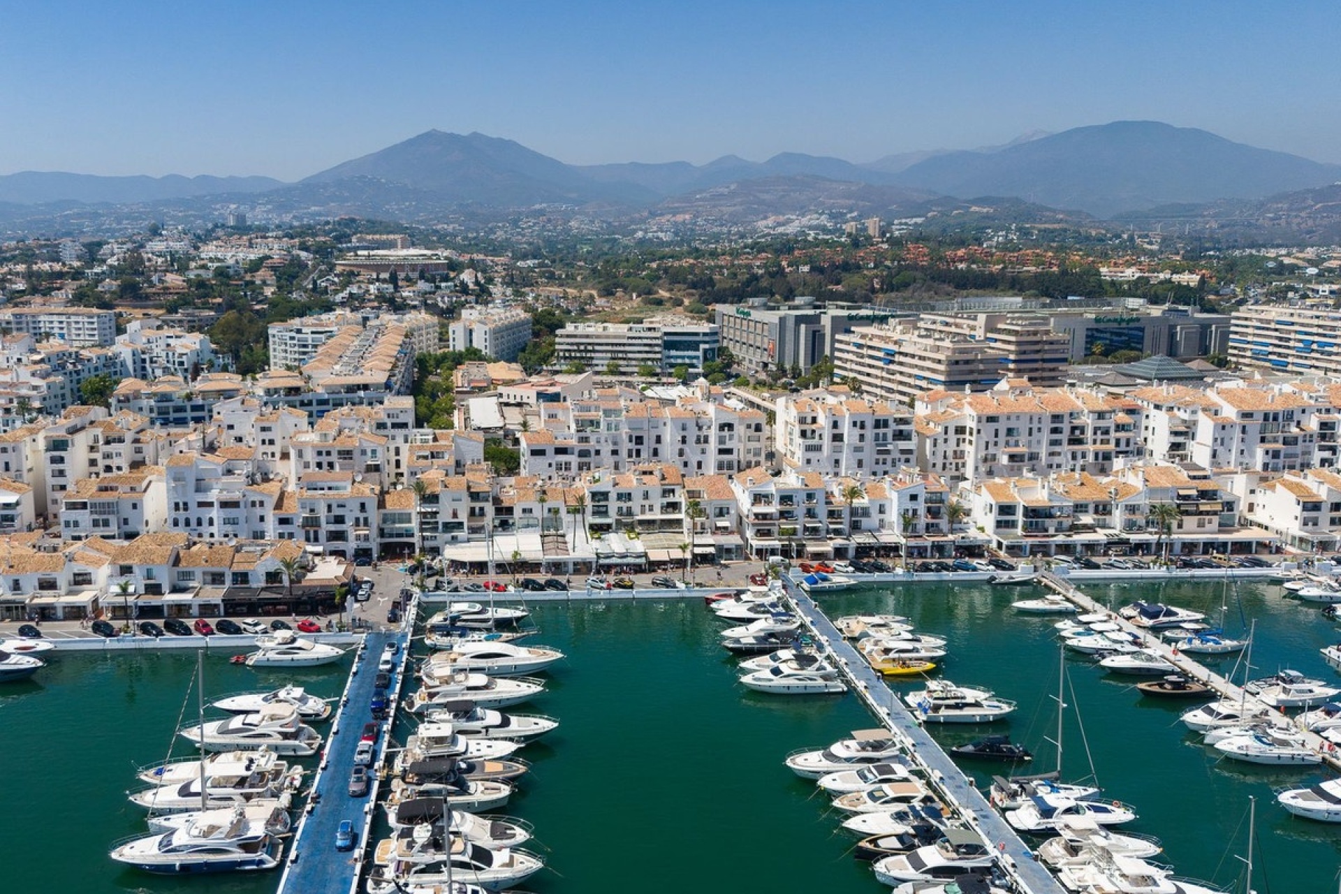 Wiederverkauf - apartment - Marbella - Puerto Banús