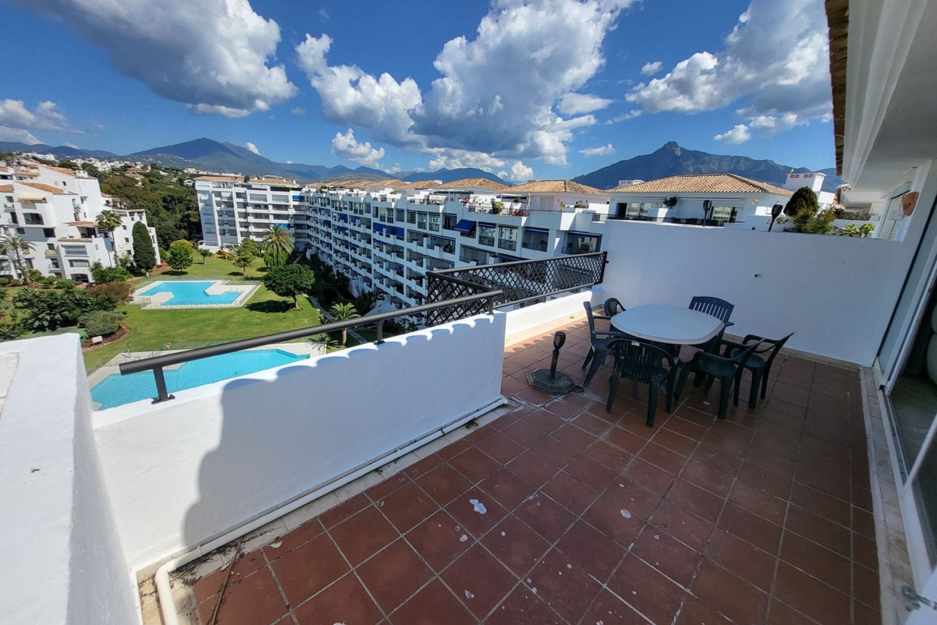 Wiederverkauf - apartment - Marbella - Puerto Banús