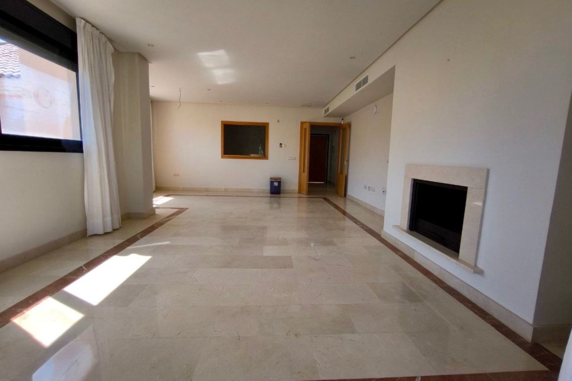Wiederverkauf - apartment - Marbella - Puerto Banús