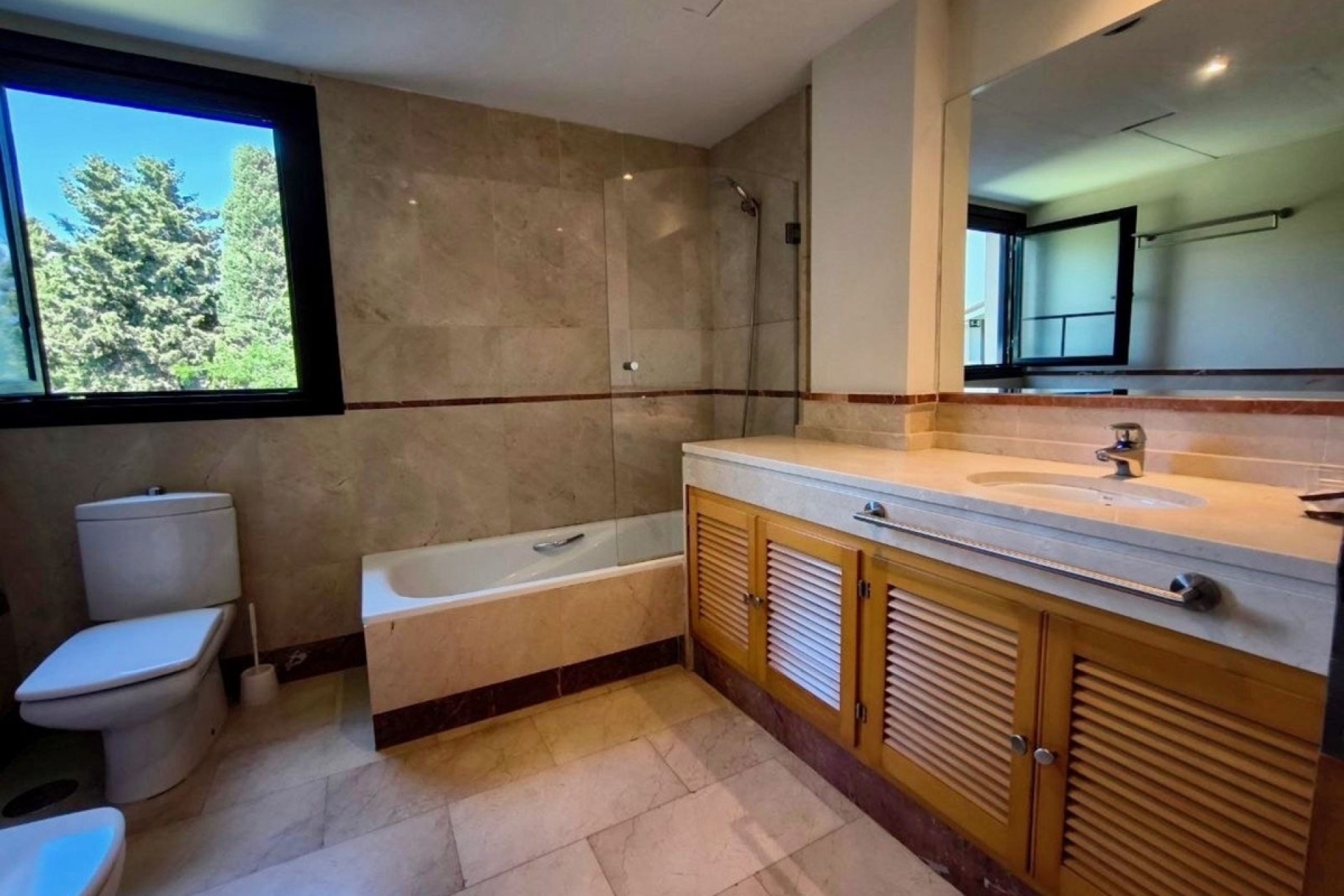 Wiederverkauf - apartment - Marbella - Puerto Banús