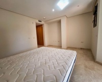 Wiederverkauf - apartment - Marbella - Puerto Banús
