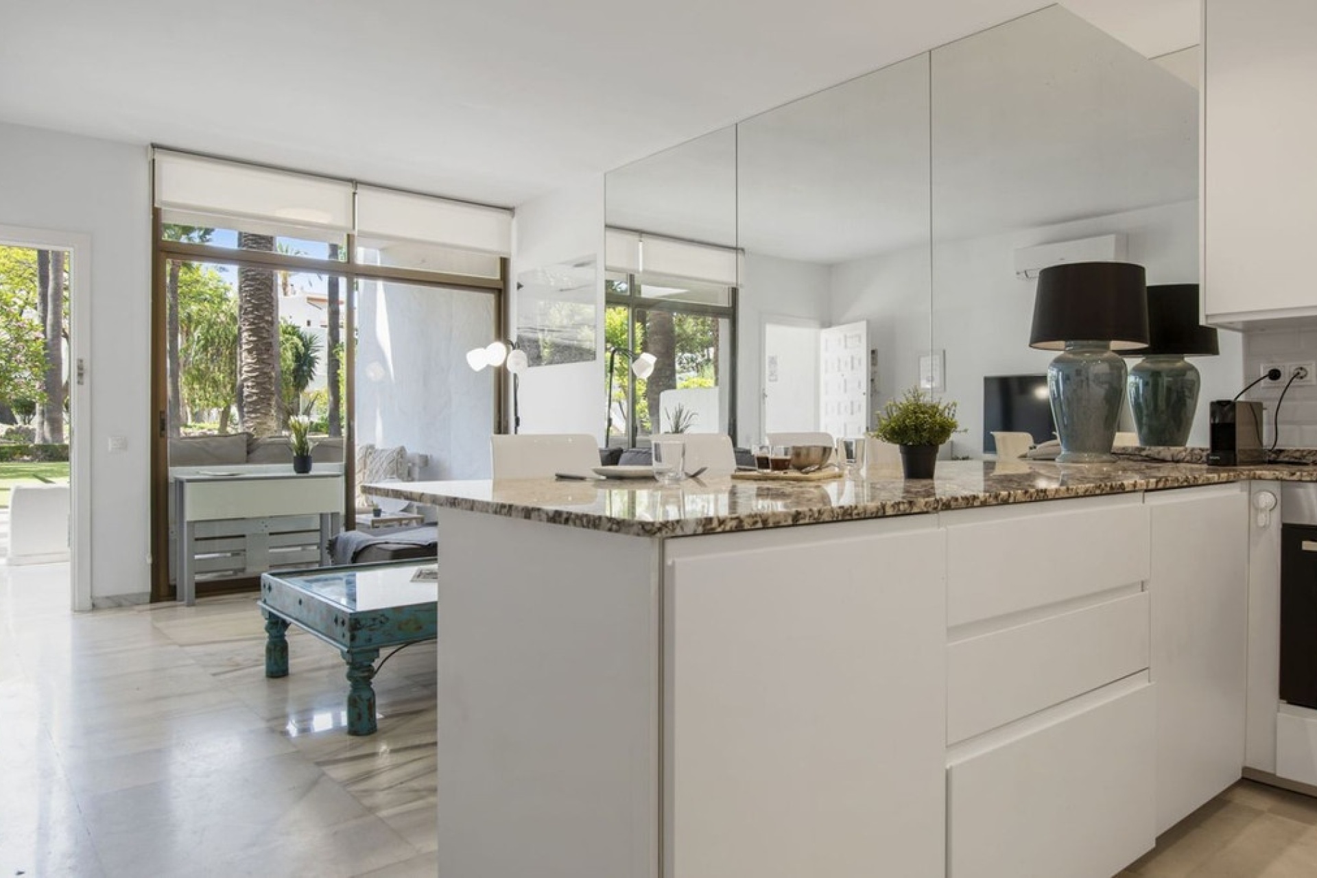 Wiederverkauf - apartment - Marbella - Puerto Banús
