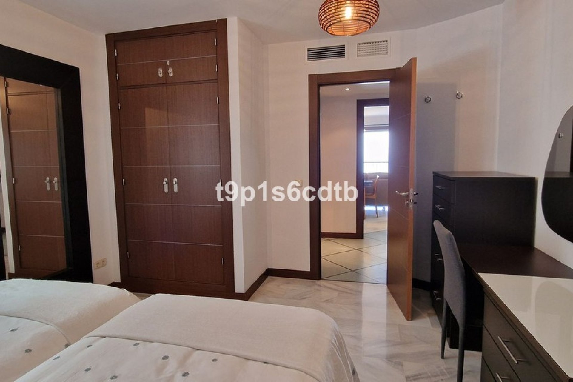 Wiederverkauf - apartment - Marbella - Puerto Banús
