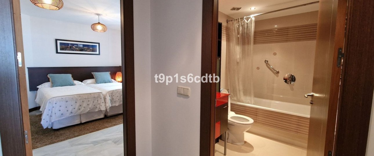 Wiederverkauf - apartment - Marbella - Puerto Banús