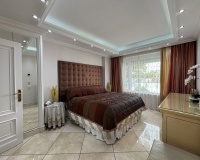 Wiederverkauf - apartment - Marbella - Puerto Banús