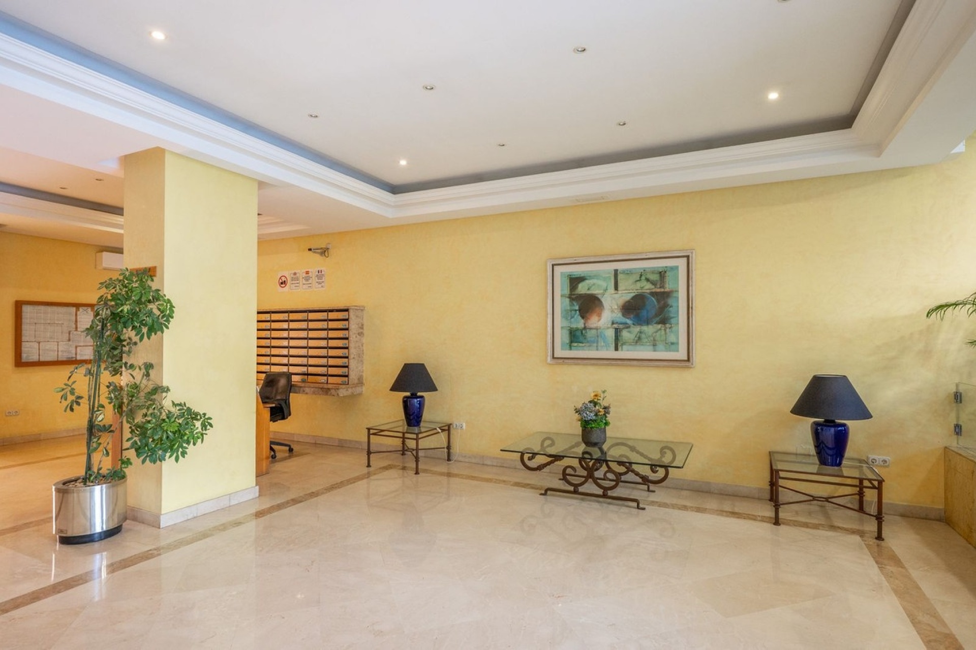 Wiederverkauf - apartment - Marbella - Puerto Banús