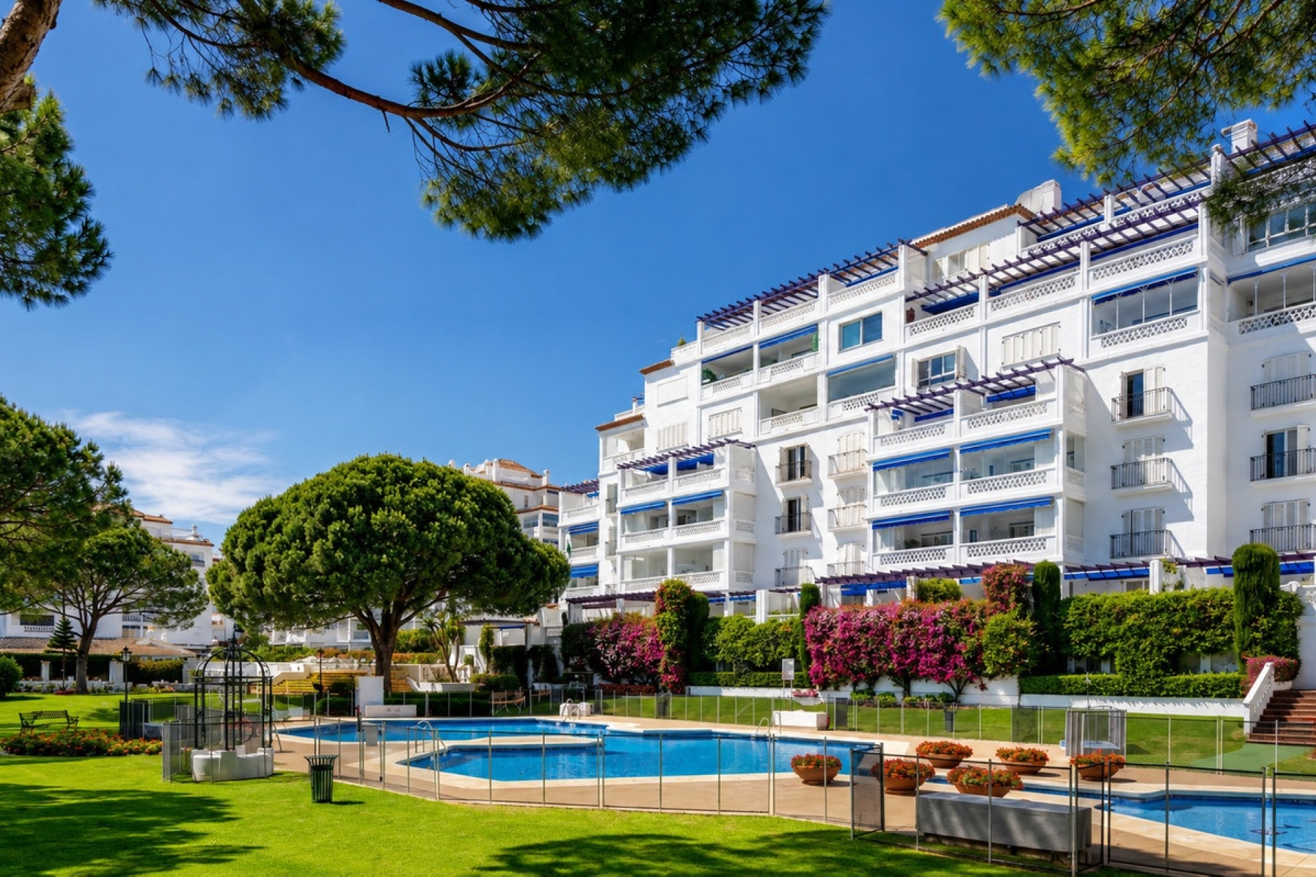 Wiederverkauf - apartment - Marbella - Puerto Banús