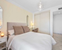 Wiederverkauf - apartment - Marbella - Puerto Banús