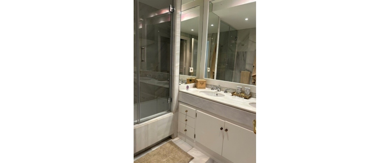 Wiederverkauf - apartment - Marbella - Puerto Banús