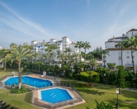 Wiederverkauf - apartment - Marbella - Puerto Banús