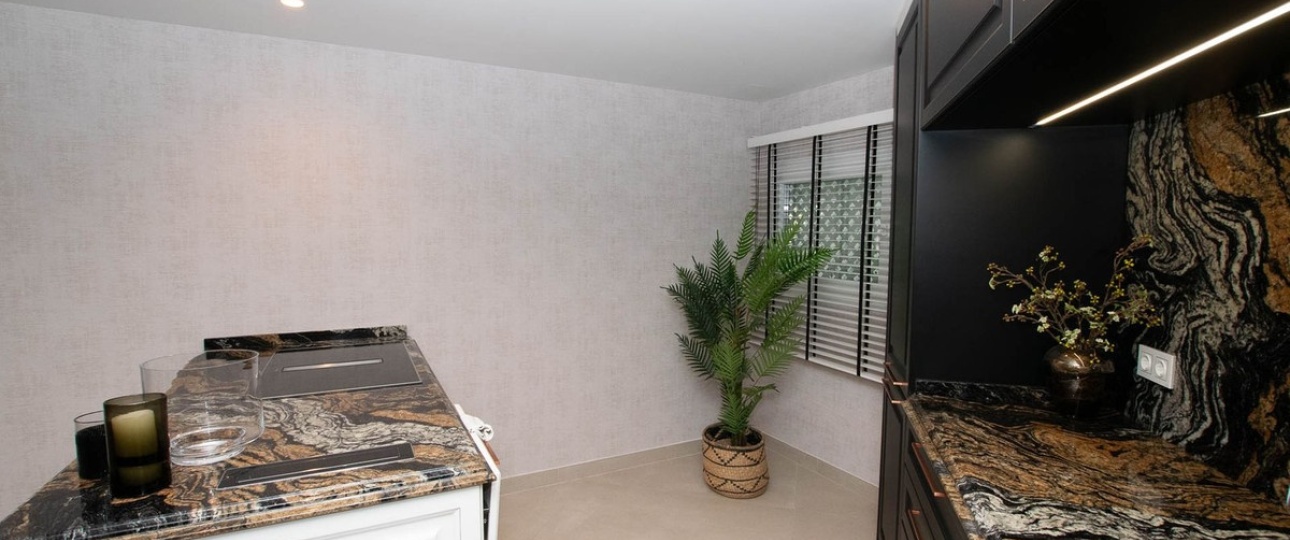 Wiederverkauf - apartment - Marbella - Puerto Banús