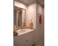Wiederverkauf - apartment - Marbella - Puerto Banús