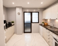 Wiederverkauf - apartment - Marbella - Puerto Banús