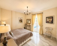 Wiederverkauf - apartment - Marbella - Puerto Banús
