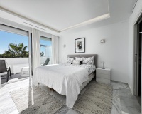 Wiederverkauf - apartment - Marbella - Puerto Banús