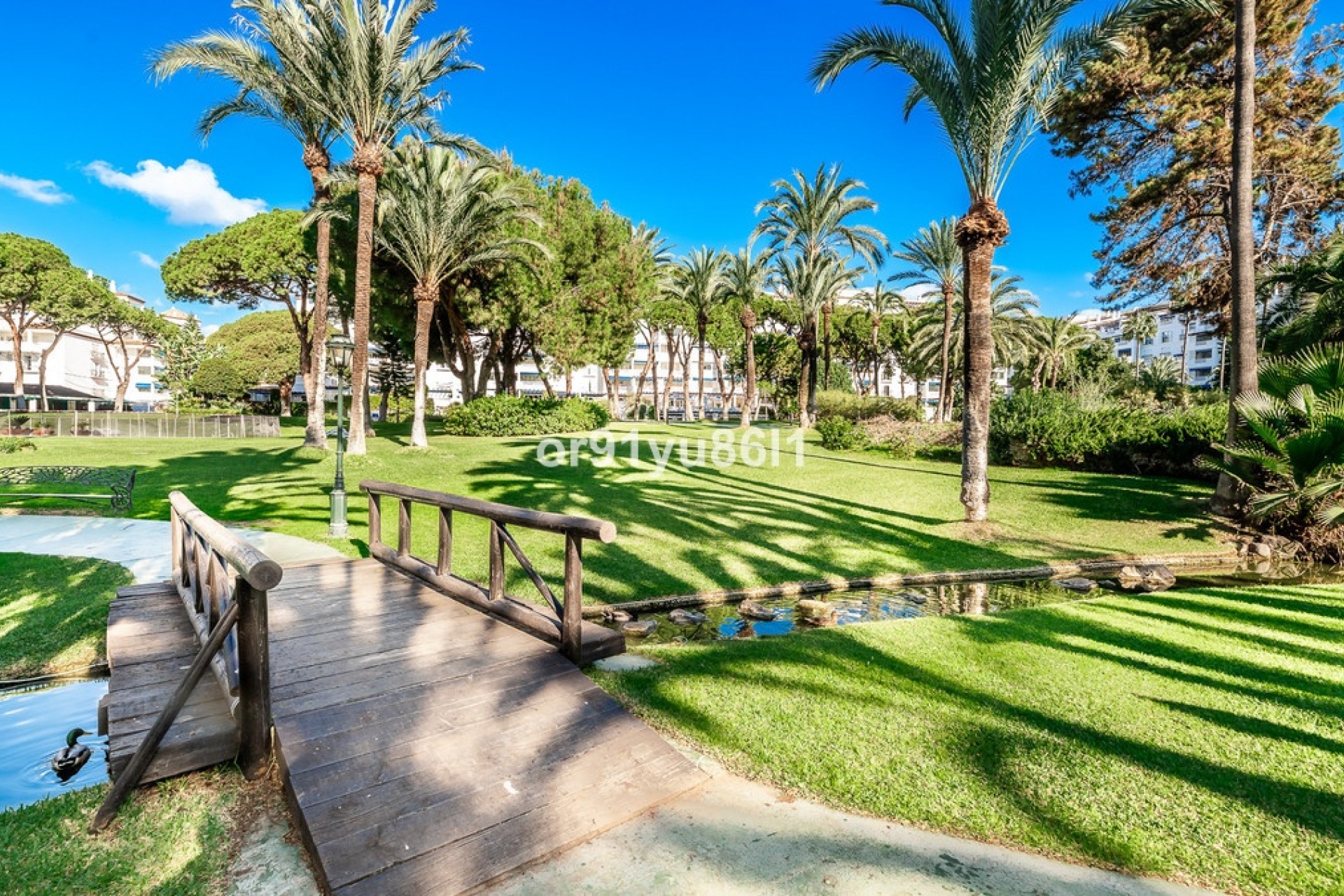Wiederverkauf - apartment - Marbella - Puerto Banús