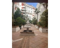 Wiederverkauf - apartment - Marbella - Puerto Banús