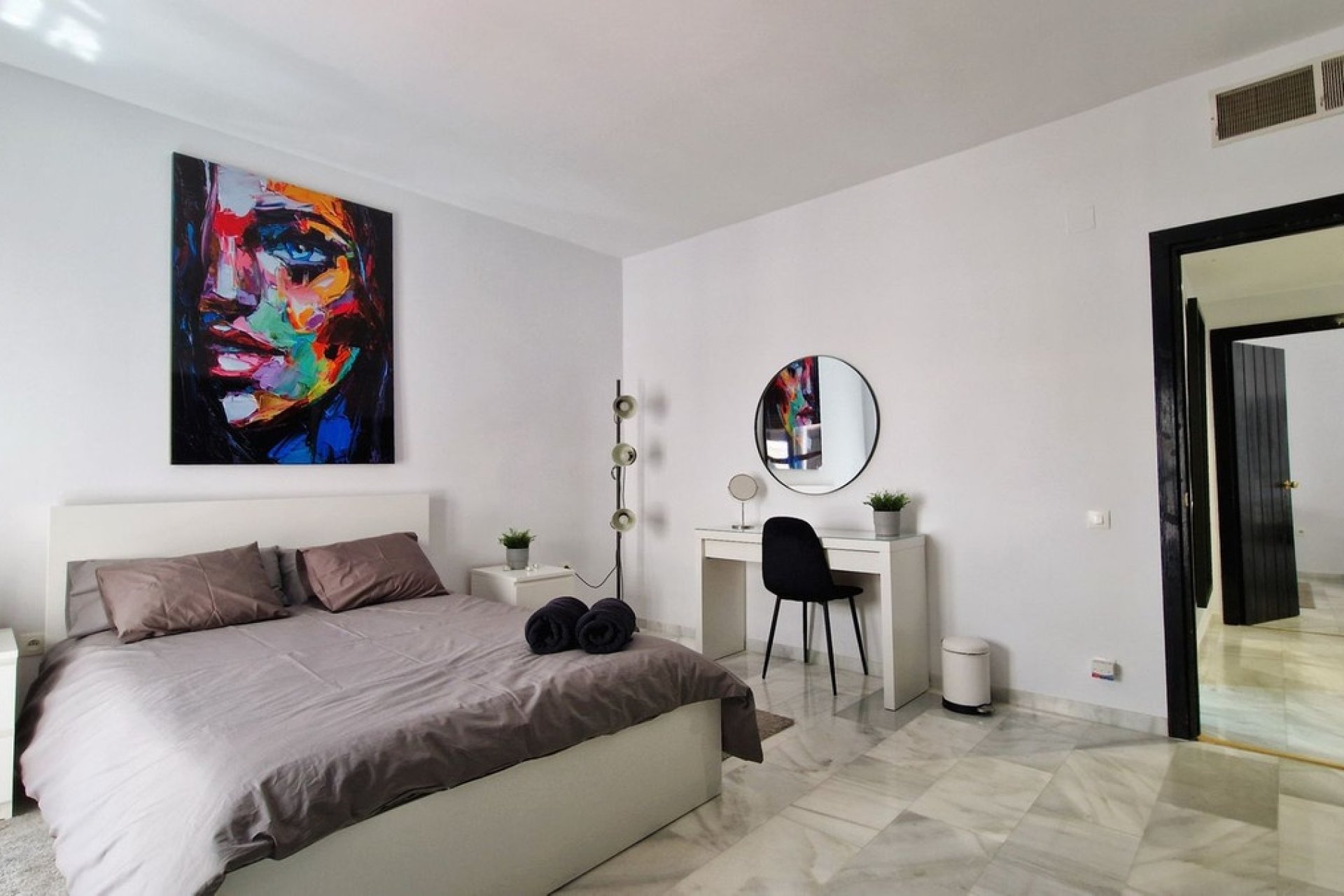 Wiederverkauf - apartment - Marbella - Puerto Banús