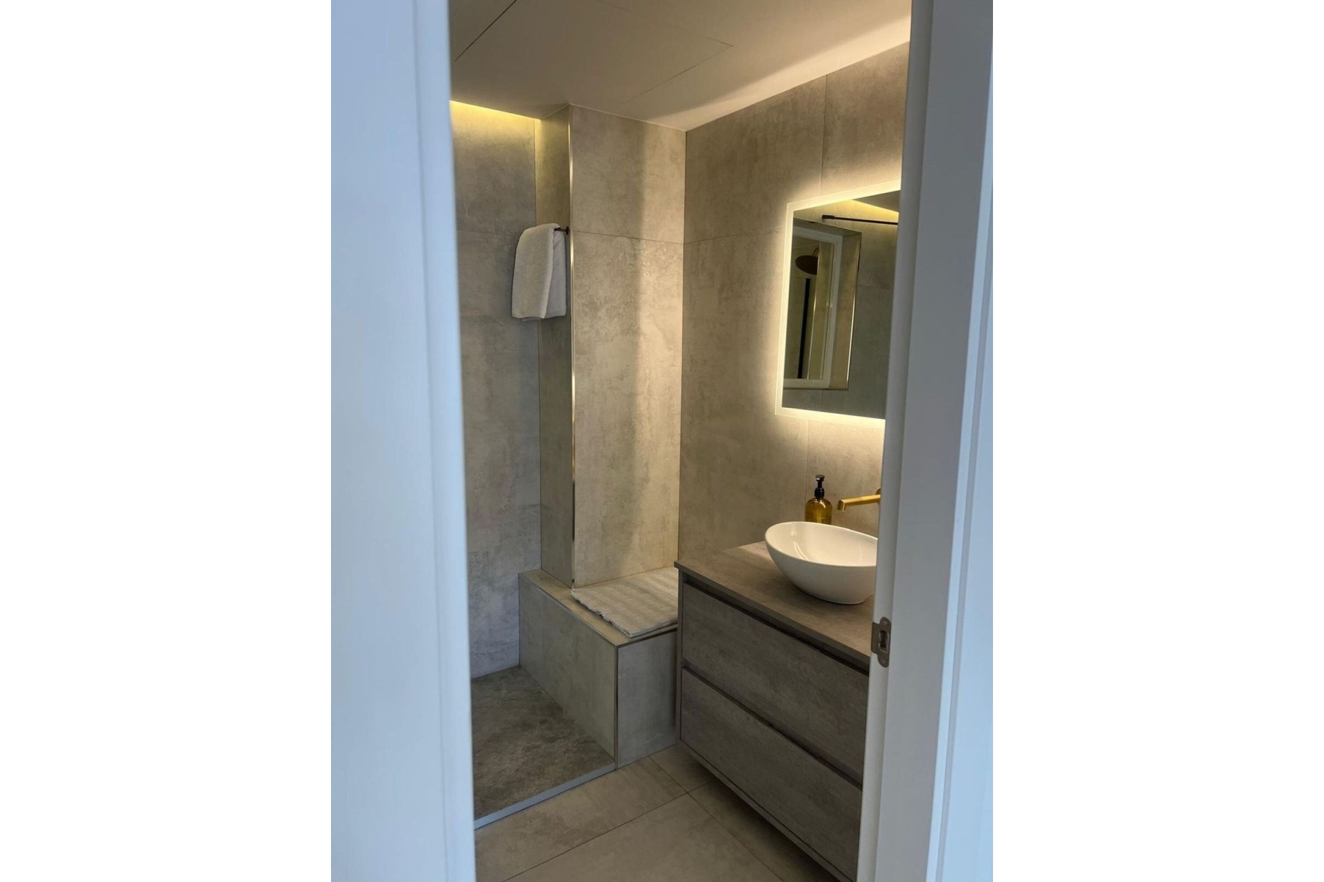Wiederverkauf - apartment - Marbella - Puerto Banús