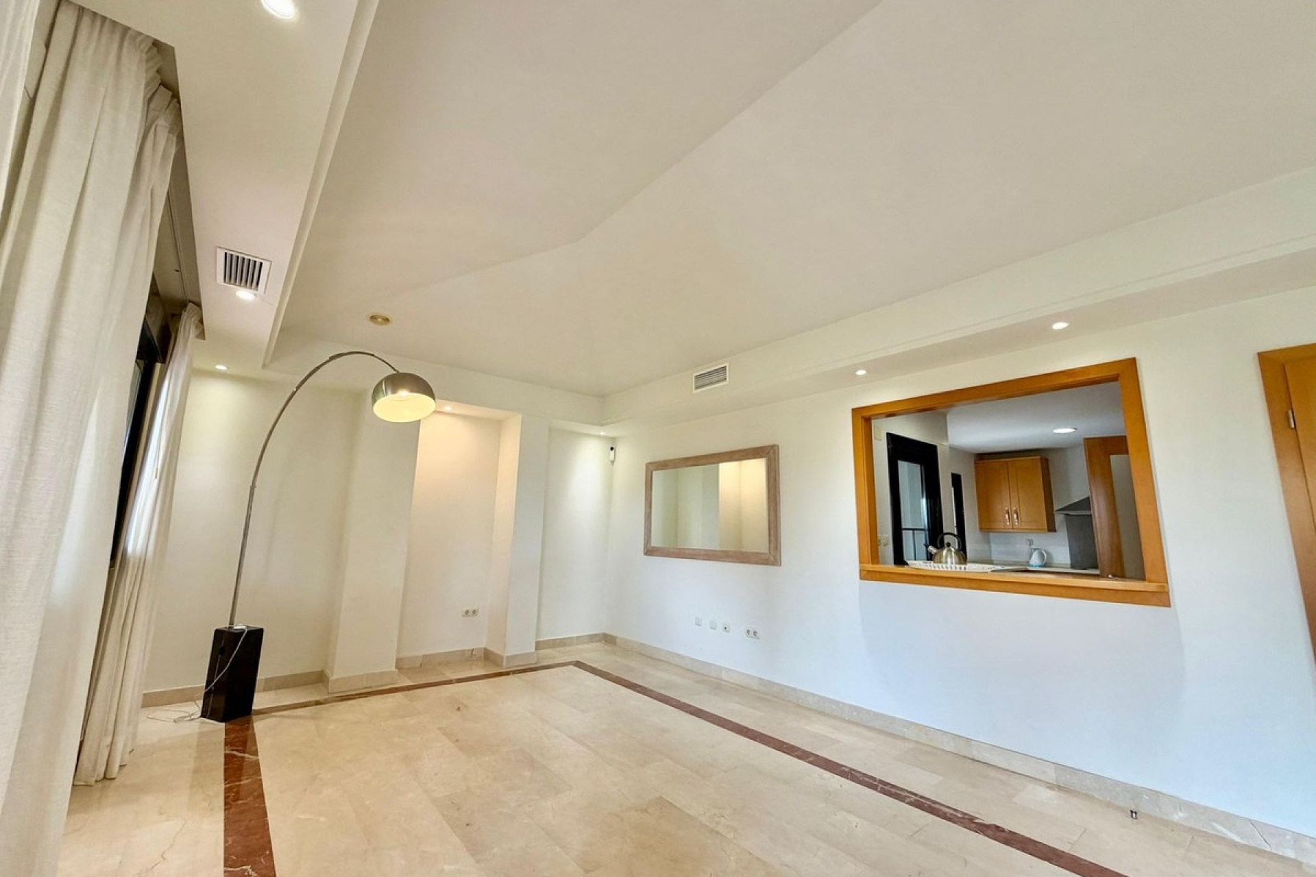 Wiederverkauf - apartment - Marbella - Puerto Banús