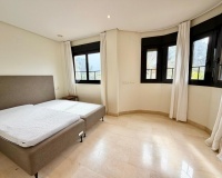 Wiederverkauf - apartment - Marbella - Puerto Banús