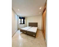 Wiederverkauf - apartment - Marbella - Puerto Banús