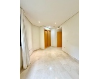 Wiederverkauf - apartment - Marbella - Puerto Banús