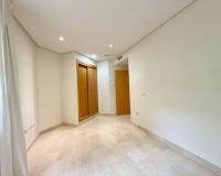 Wiederverkauf - apartment - Marbella - Puerto Banús
