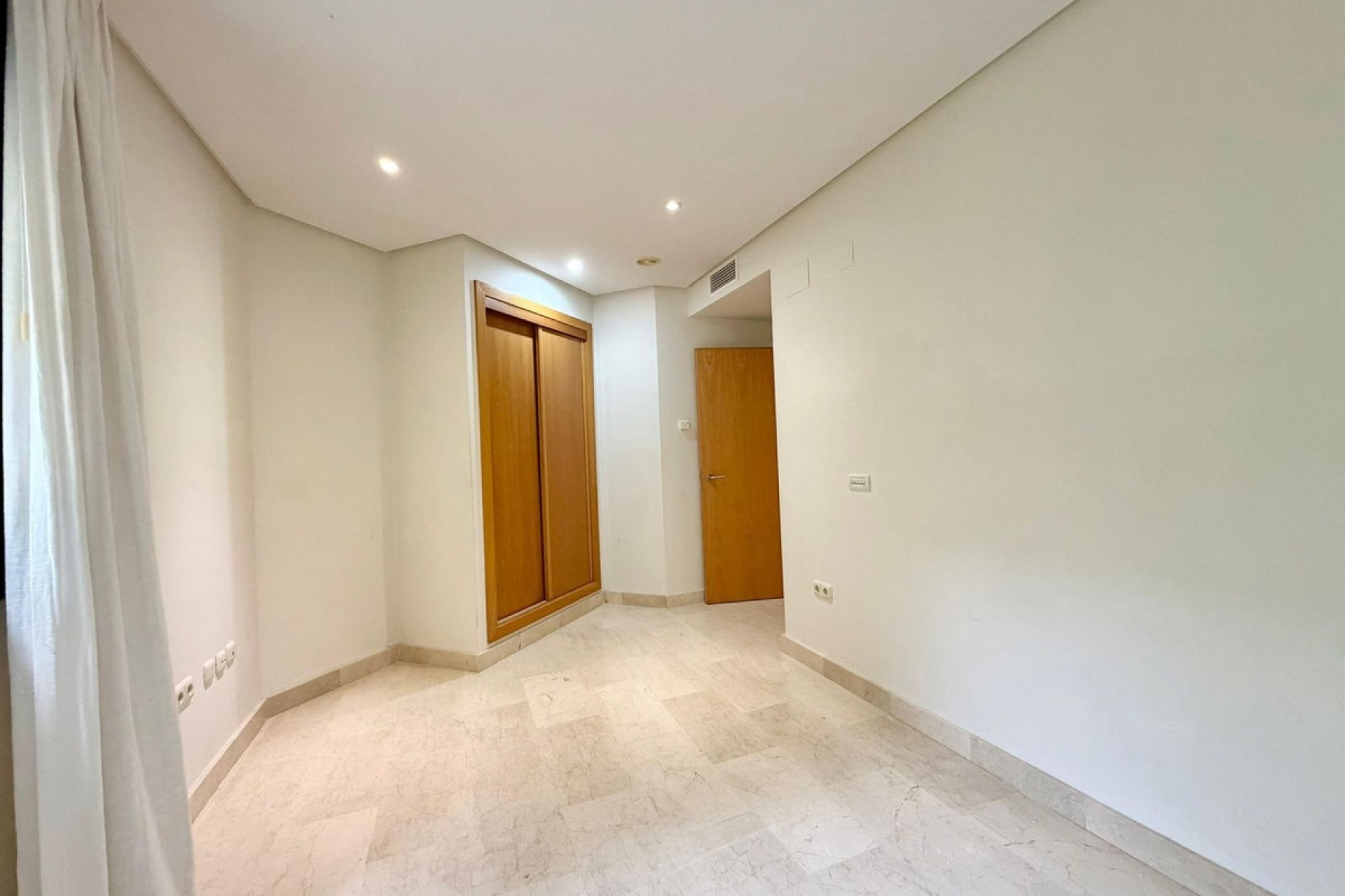 Wiederverkauf - apartment - Marbella - Puerto Banús