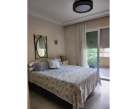 Wiederverkauf - apartment - Marbella - Puerto Banús