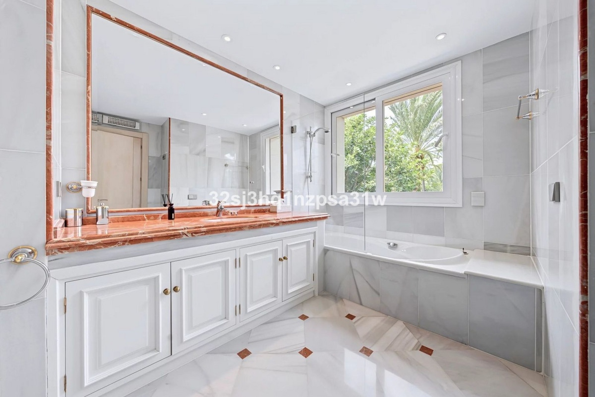 Wiederverkauf - apartment - Marbella - Puerto Banús