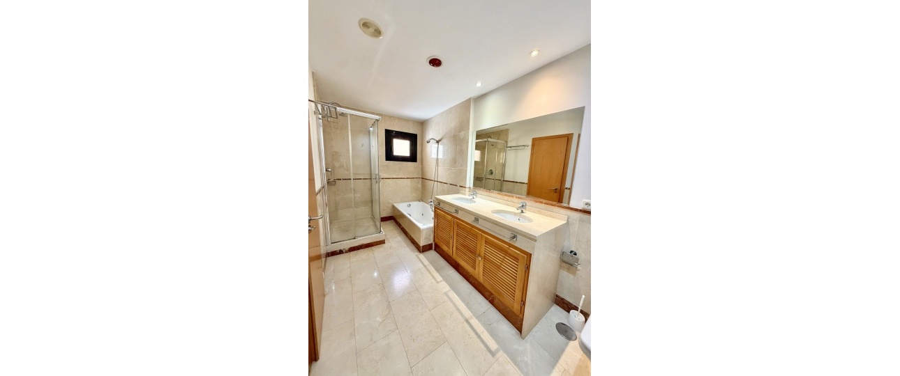 Wiederverkauf - apartment - Marbella - Puerto Banús