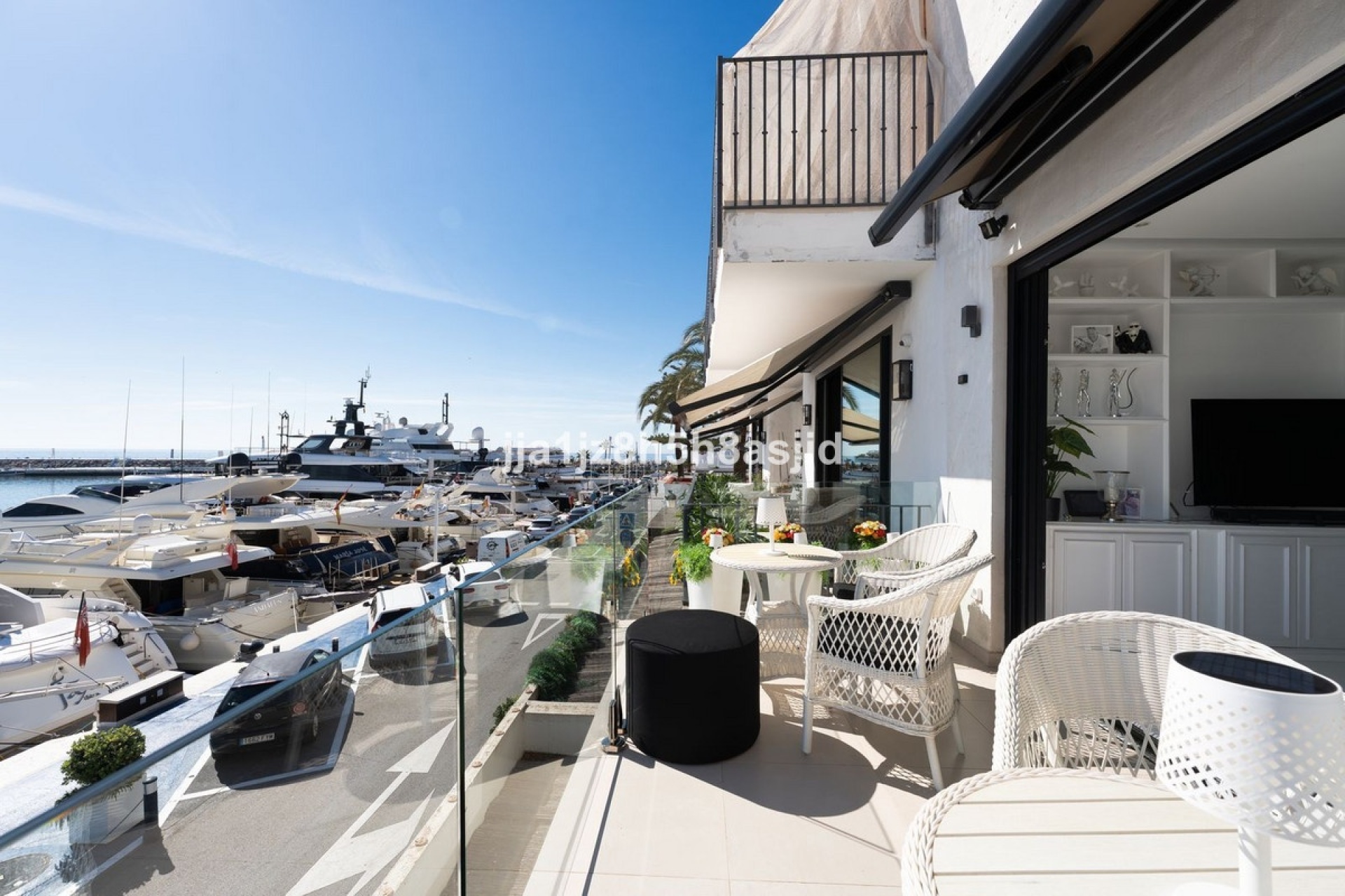 Wiederverkauf - apartment - Marbella - Puerto Banús