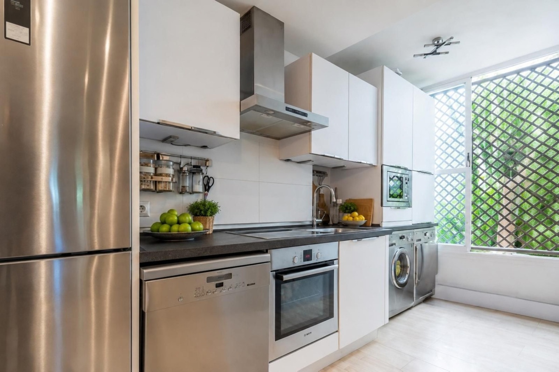 Wiederverkauf - apartment - Marbella - Puerto Banús