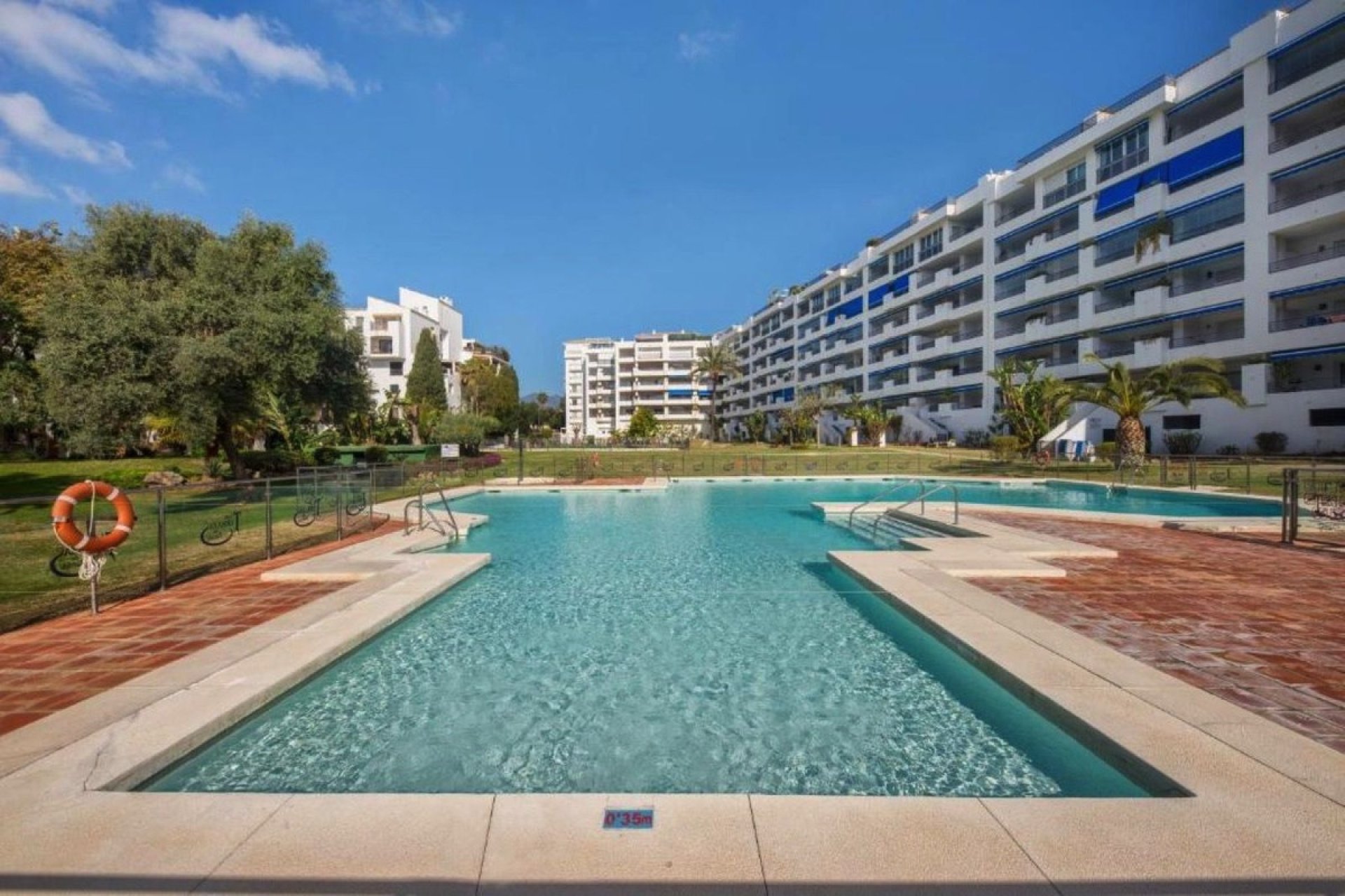 Wiederverkauf - apartment - Marbella - Puerto Banús