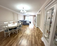 Wiederverkauf - apartment - Marbella - Puerto Banús