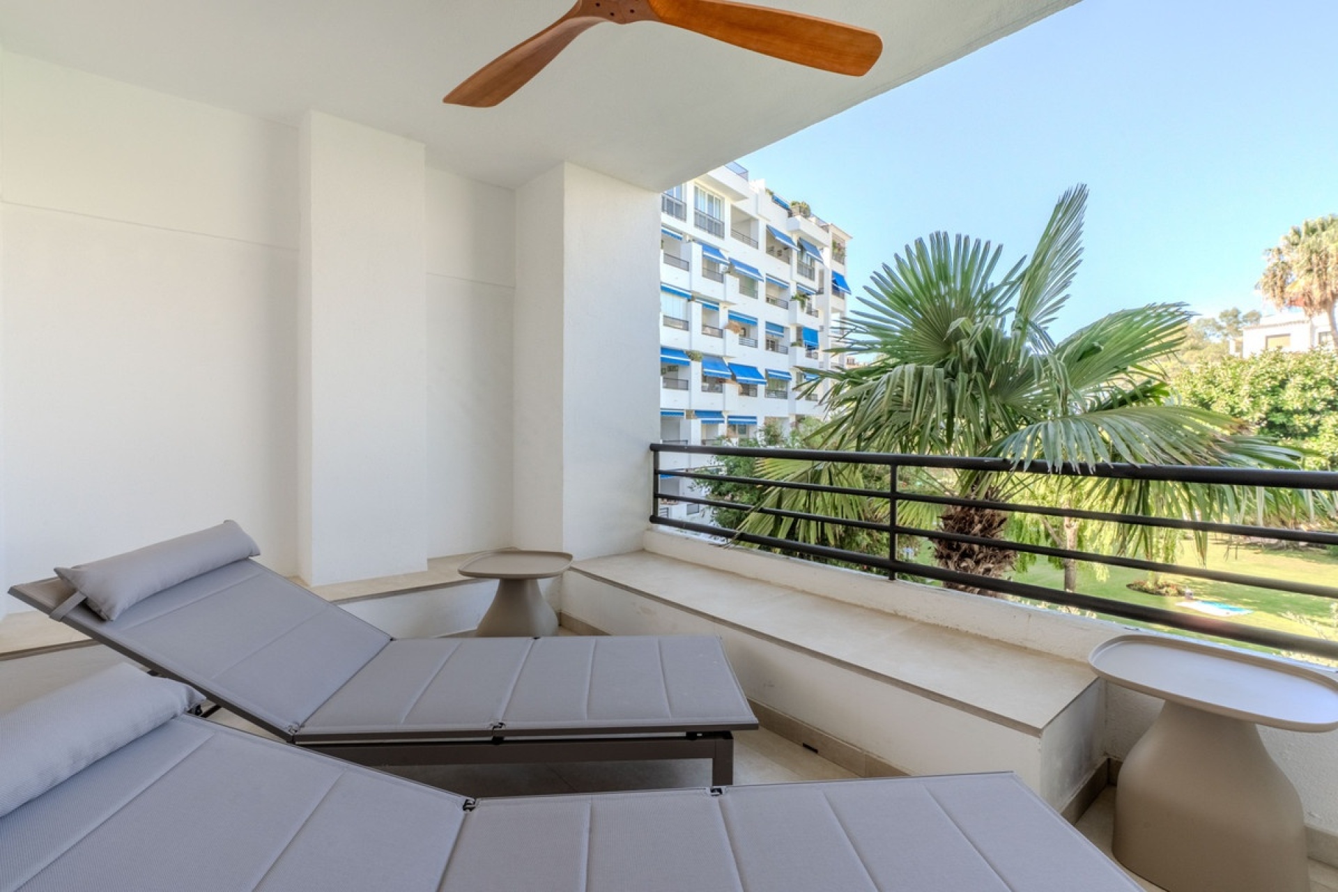 Wiederverkauf - apartment - Marbella - Puerto Banús