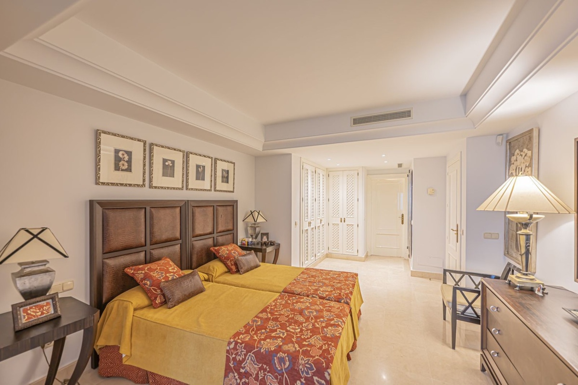 Wiederverkauf - apartment - Marbella - Puerto Banús