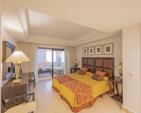 Wiederverkauf - apartment - Marbella - Puerto Banús