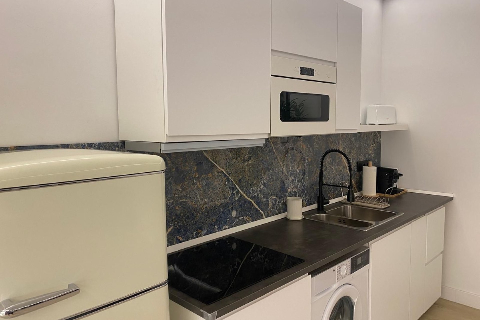 Wiederverkauf - apartment - Marbella - Puerto Banús