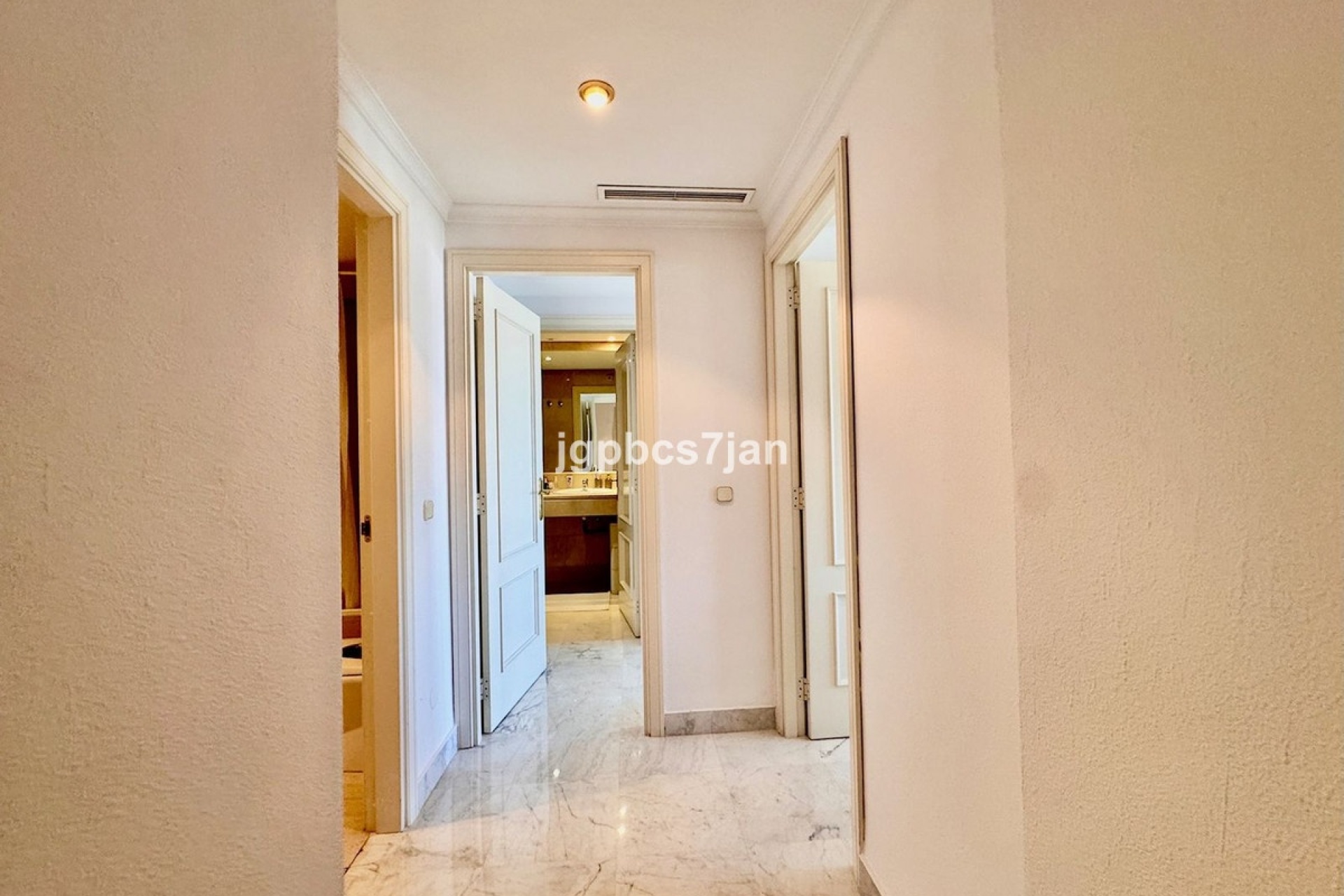 Wiederverkauf - apartment - Marbella - Puerto Banús