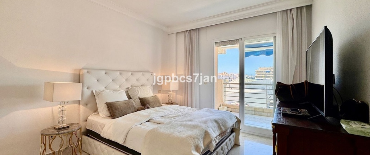 Wiederverkauf - apartment - Marbella - Puerto Banús